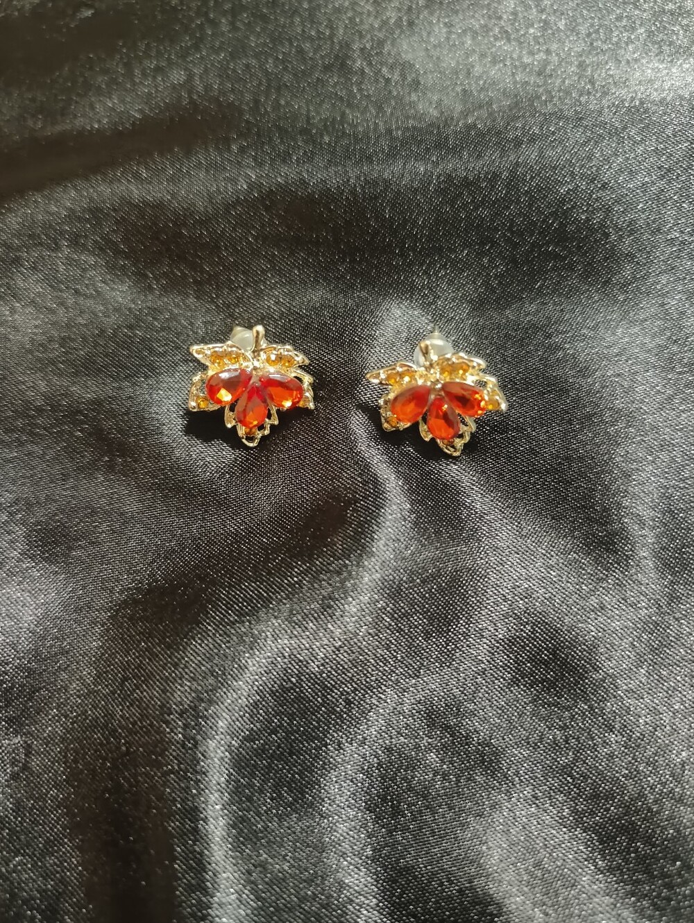 Fall Maple Leaf Stud Earrings - Picture 2 of 2